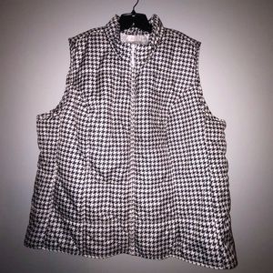 Woman Within houndstooth puffer vest SIZE 3X (30-32)